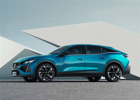 乐牛配资 新款标致408X上市 售价15.37-17.97万元